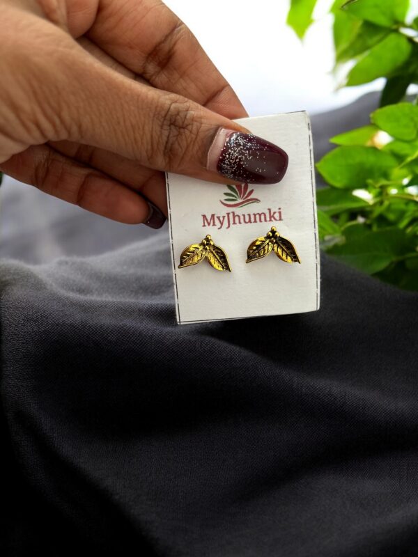 Oxidized daily wear Mini Stud