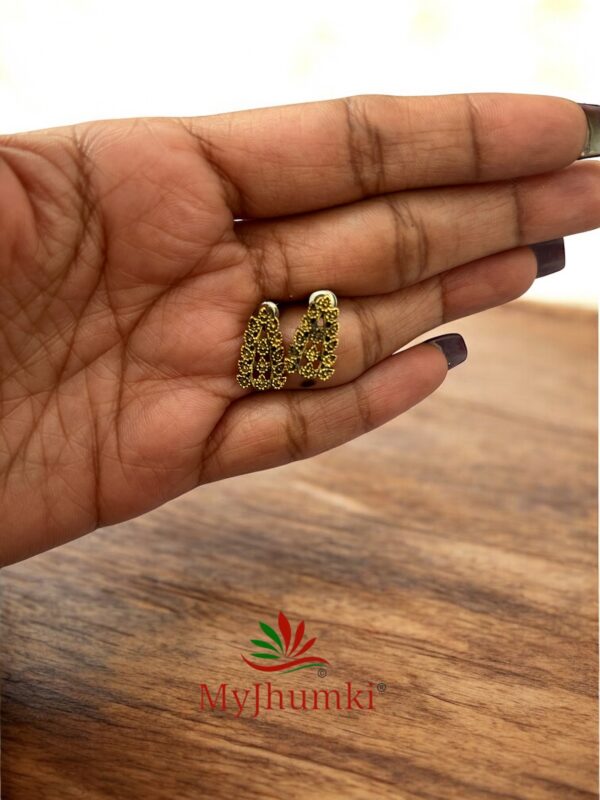 Oxidized daily wear Mini Stud