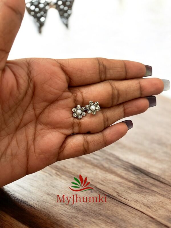 Oxidized daily wear Mini Stud
